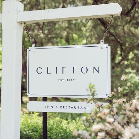 מלון שרלוטסוויל The Clifton מראה חיצוני תמונה